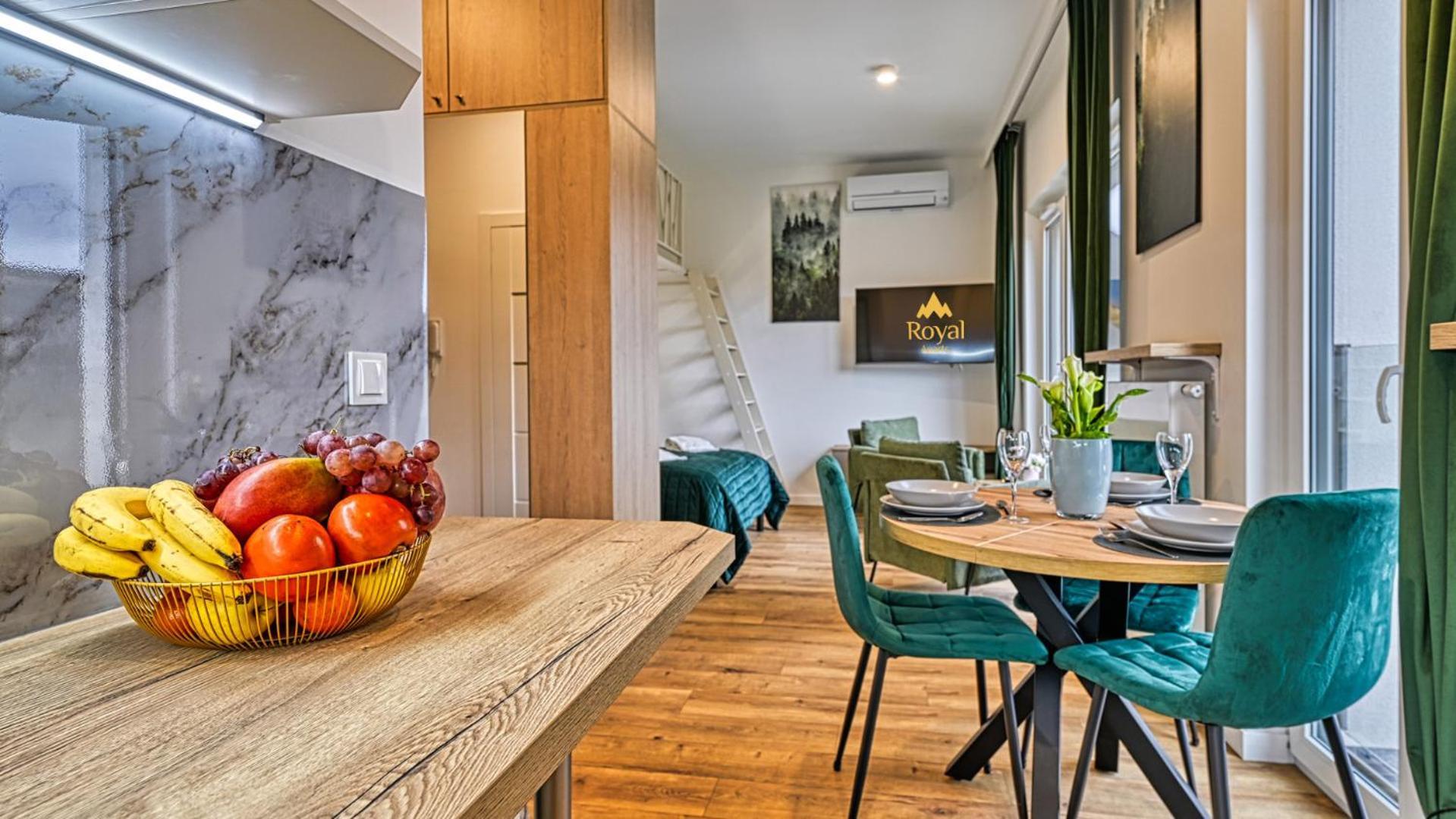Apartamenty Izerski Resort - Sky Walk By Royal Aparts ชเวียราโดว์-สโดรยจ์ ภายนอก รูปภาพ